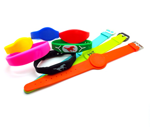 Braccialetti RFID NFC Mifare Silicone personalizzati